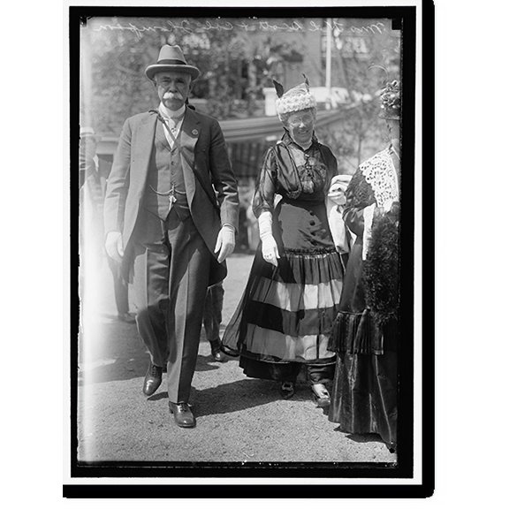 Historic Print, SCOTT, HUGH L., MRS. WITH COL. THOMPSON, 16" x 20"