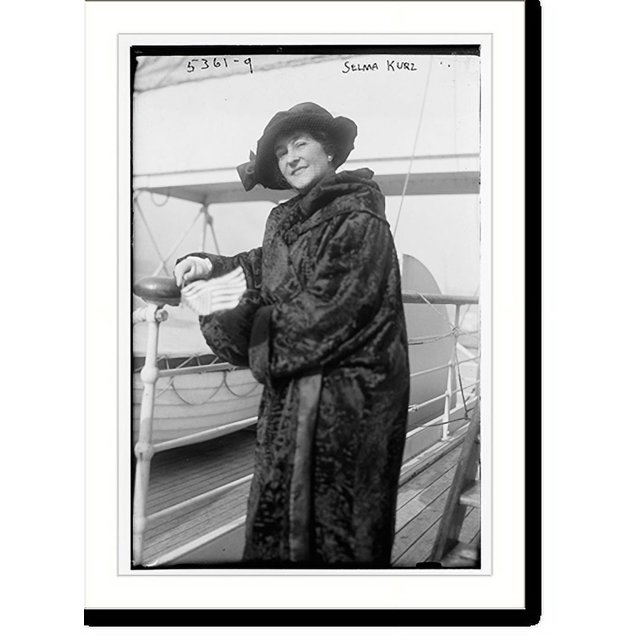 Historic Print, Selma Kurz, 16" x 20"