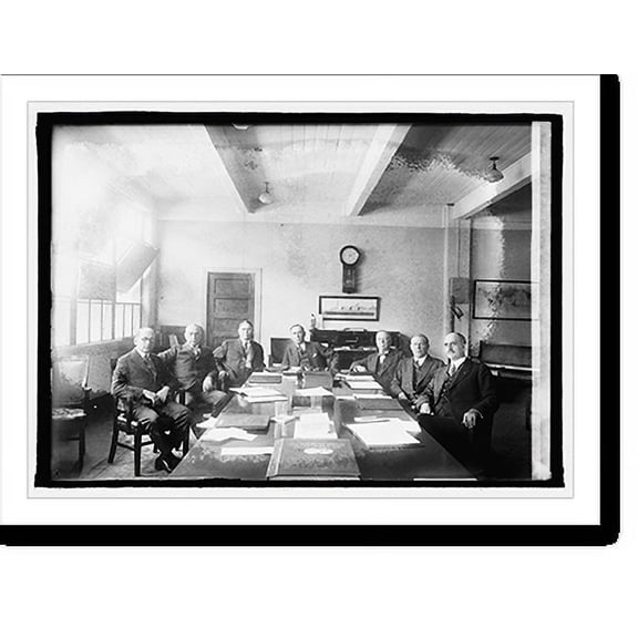 Historic Print, Shipping Board group, [6/16/21], 16" x 20"