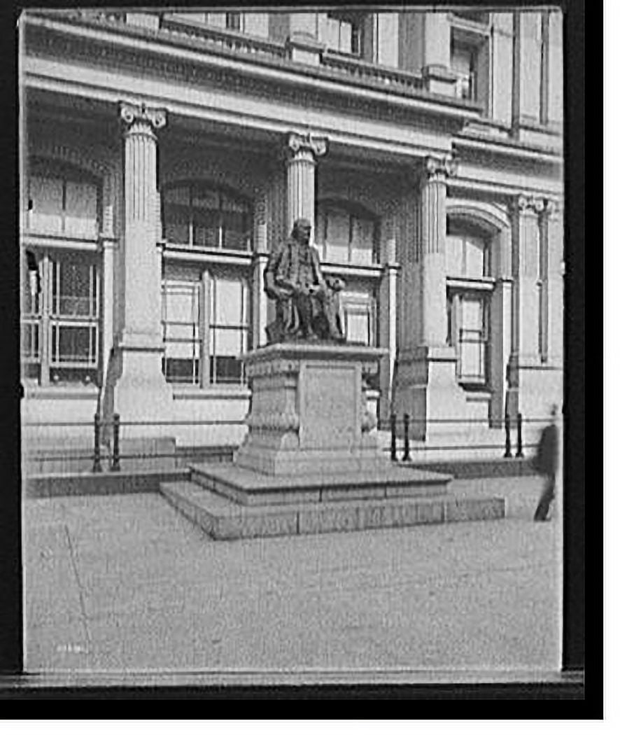 Historic Print, [Statue of Benjamin Franklin, Philadelphia, Pa.], 16" x