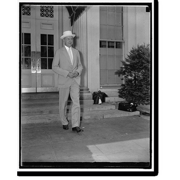 Historic Print, Supreme Court possibility. Washington, D.C. Aug 5. Another whose name is being prominently mentioned as an appointee to the Supreme Court bench is Stanley F. Reed, U.S. …16" x 20"