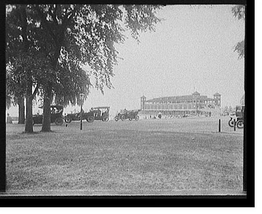 Historic Print, [The Pavilion, Gordon Park, Cleveland, Ohio], 16" x 20