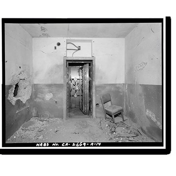 Historic Print, Travis Air Force Base, Building No. 925, W Street, Fairfield, Solano County, CA - 14, 18" x 24"