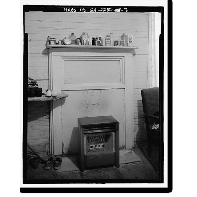 Historic Print, Tyre House, 220 South U.S. Highway 341, Odum, Wayne