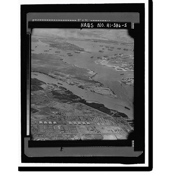 Historic Print, U.S. Naval Base, Pearl Harbor, Waipio Peninsula, Waipo Peninsula, Pearl Harbor, Honolulu County, HI - 5, 16" x 20"