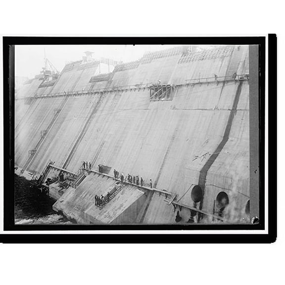 Historic Print, UNIDENTIFIED DAM UNDER CONSTRUCTION, 18" x 24"