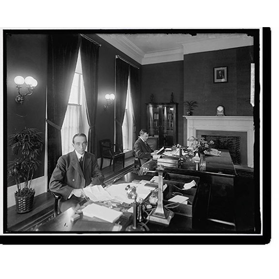 Historic Print, WHITE HOUSE. OFFICE - 2, 18" x 24"
