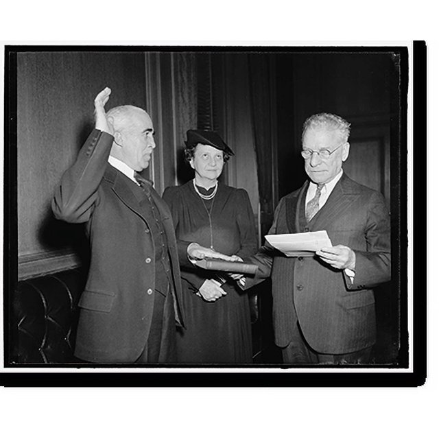 Historic Print, Wage and Hour Administrator takes oath. Washington, D.C