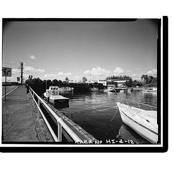 Historic Print, Wailoa Bridge, Spanning Wailoa River at Kamehameha Avenue, Hilo, Hawaii County, HI - 12, 18" x 24"