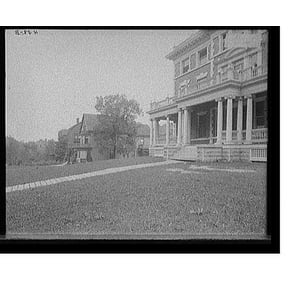 Historic Print, [Walnut Avenue, Syracuse, N.Y.], 18" x 24"