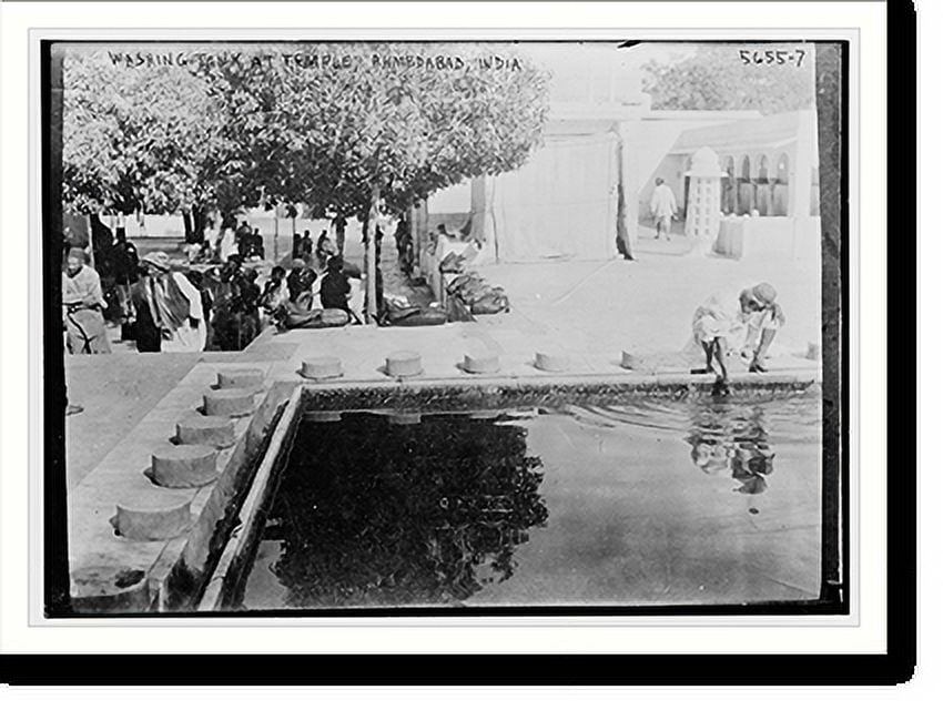 Historic Print, Washing tank at temple, Ahmedabad, India, 16" x 20