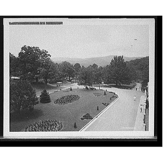 Historic Print, White Sulphur Springs, W. Va., the south lawn, 16" x 20"
