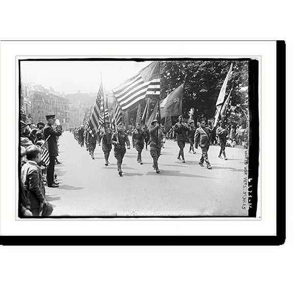 Historic Print, World War I Vet. Parade, 18" x 24"