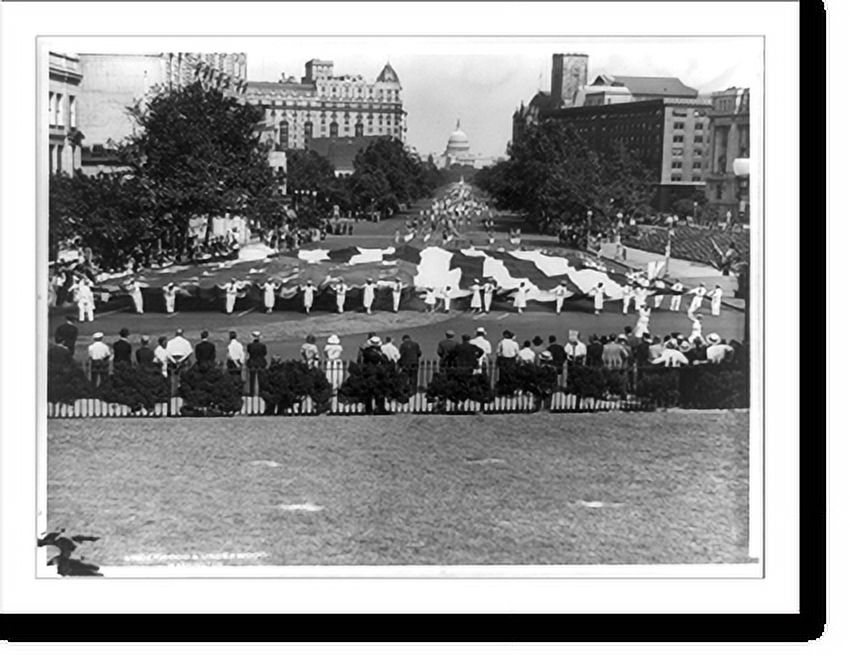 Historic Print, World's biggest flag being carried in Capitol parade ...