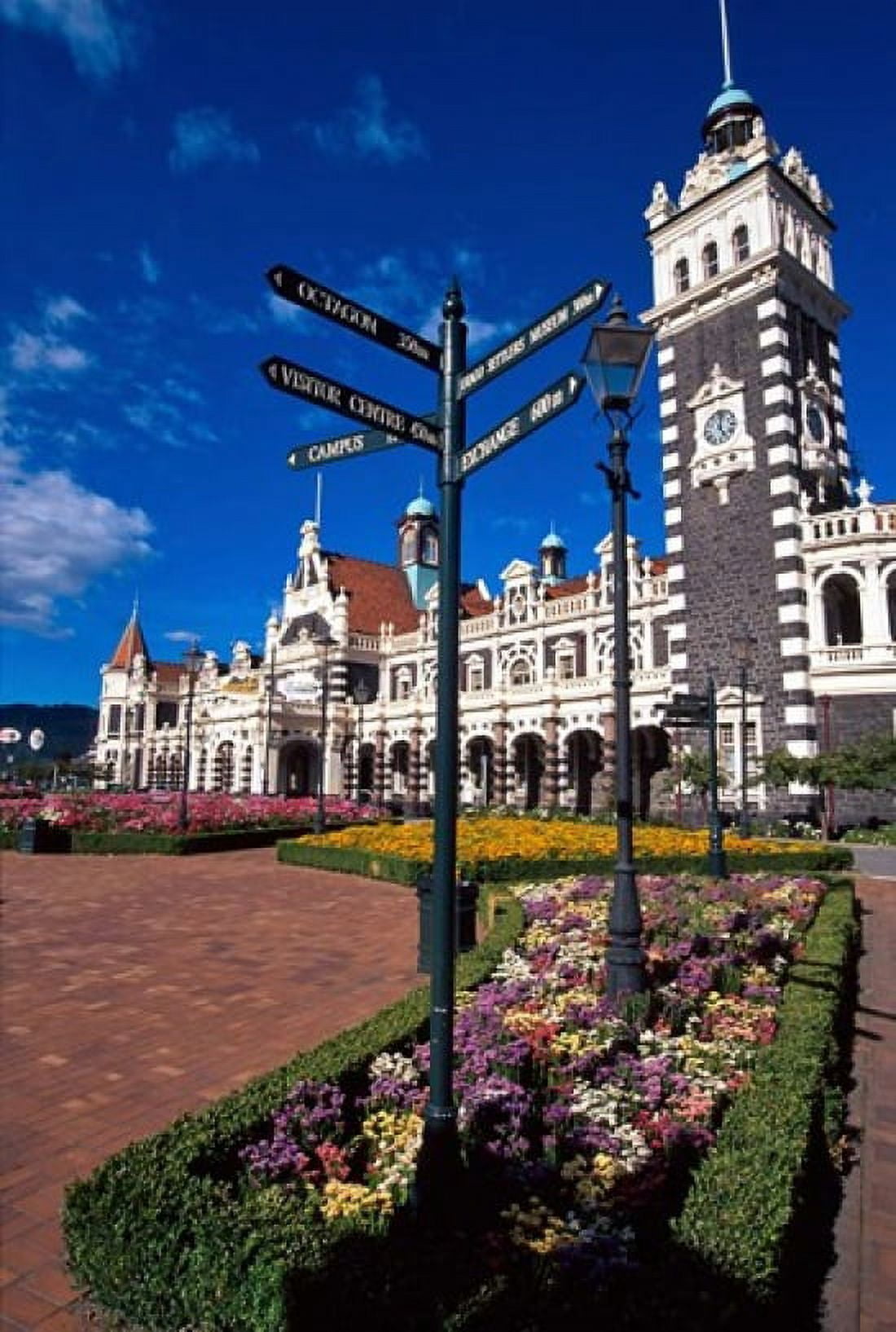 Historic Railway Station building Dunedin New Zealand Canvas Art - David Wall DanitaDelimont (25 x 37)
