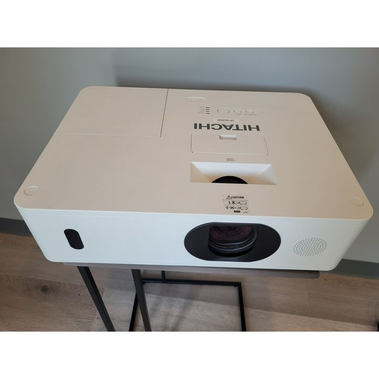 Hitachi CP WU5500 - WUXGA 3LCD Projector With Stereo Hitachi CP WU5500 - WUXGA 3LCD Projector With Stereo