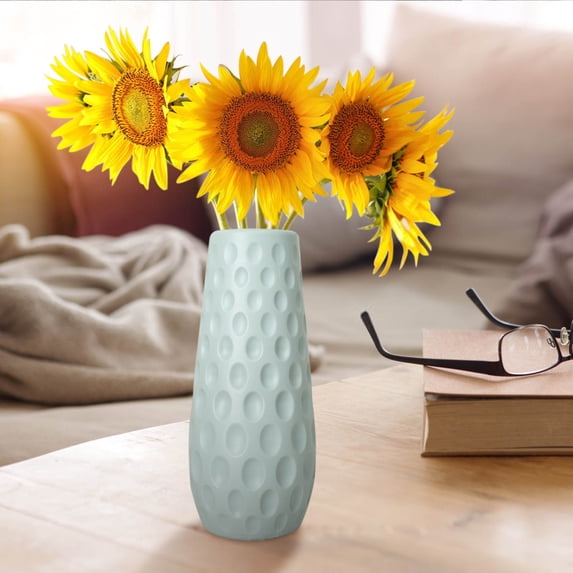 Hmgxay Plastic Flower Vase, Decorative Floral Container for Home Decor, Modern Orchid Holder for Bouquet Arrangement, Sturdy Accent Piece for Living Room(Green)