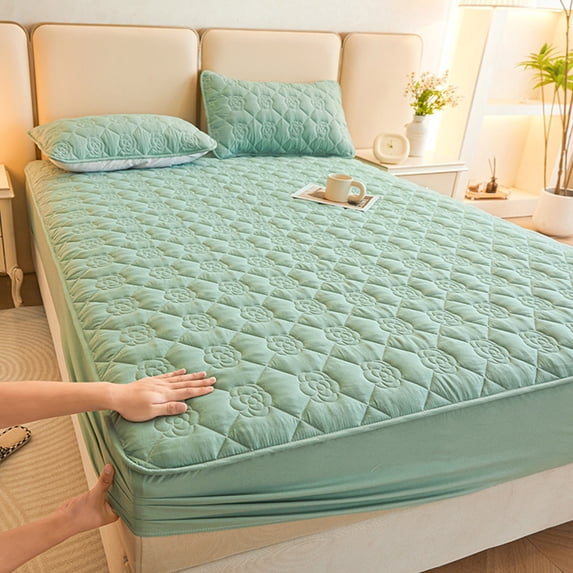 Hmgxay Waterproof Fitted Sheet, Comfortable Soft Thickened Intercalated Breathable Washed Cotton Mattress Protective Cover, Anti-Slip All Seasons Bed Sheet (78.7x70.8 Inches)