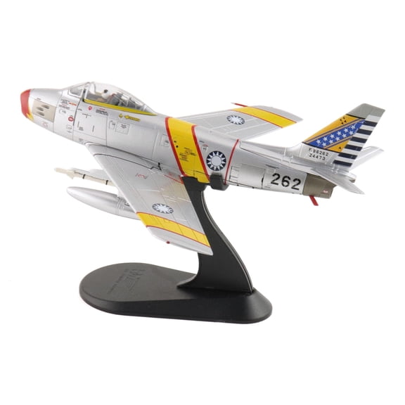 Hobby Master | 1:72 Scale Diecast Military Aircraft Replica | F-86 Sabre No. 262, ROCAF, 1959 | Model HA4332