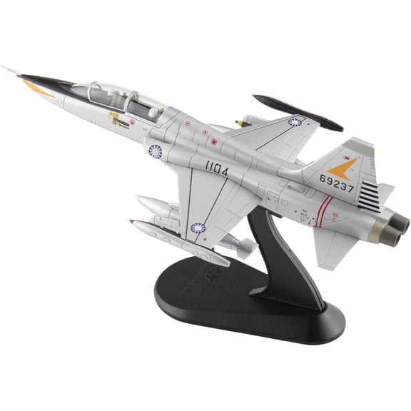 Hobby Master | 1:72 Scale Diecast Military Aircrafts | F-5B Freedom Fighter 1104/66-9237, ROCAF, 1960s | Model HA33002