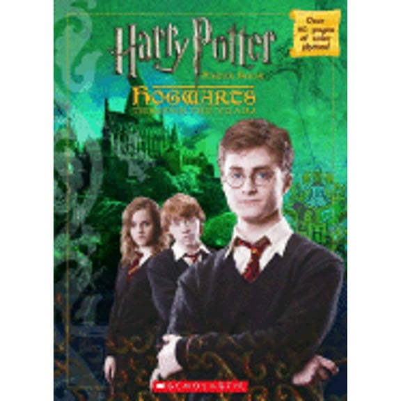 Pre-Owned Hogwarts Through The Years Poster Book (Harry Potter Movie Tie-In) (Hardcover) 0439024900 9780439024907