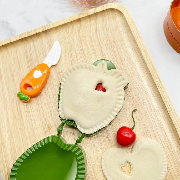 Holiday Mini Pie Mold, Hand Pie Press Mold Maker for Baking, Party Potluck Hand Pie Molds, Pumpkin Cookie Cutters, for Festivals and Parties (1Pcs)