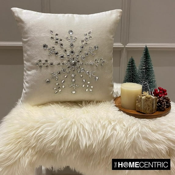Holiday Throw Pillow cover, 18"x18" White Velvet Pillowcase, Modern Snowflake Christmas Decorative Pillow Cover For Sofa Couch, Hotels, living Room, Bed Room - Crystal Flake