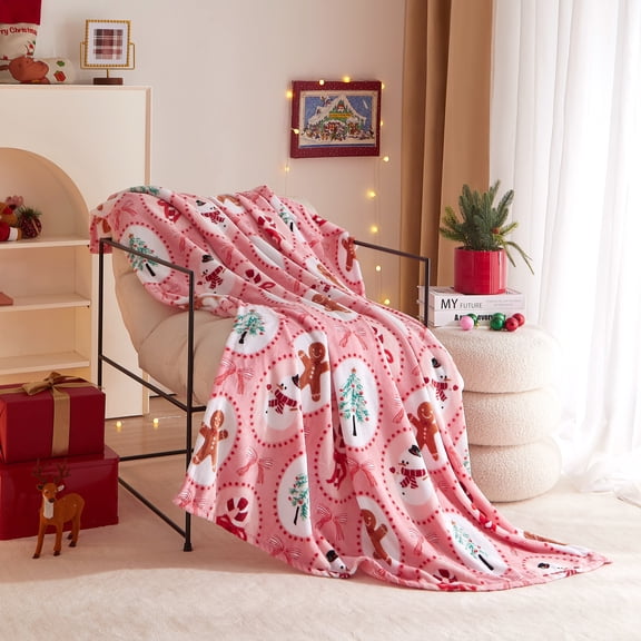 Holiday Time Gingerbread Christmas Throw Blanket, 50" x 60", Pink