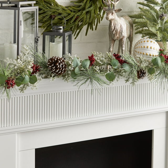 Holiday Time Natural Pinecone Christmas Garland, 9 Foot
