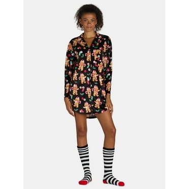 Holiday Time Women’s and Women’s Plus Super Minky Notch Collar Sleepshirt and Cozy Socks Set, 2-Piece, Sizes XS-3X