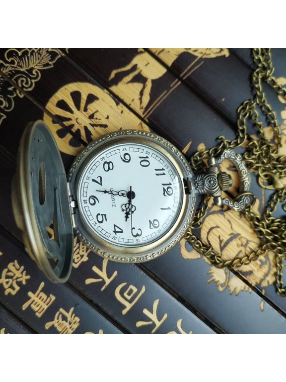 Hollow Snake Pocket Watch Vintage Zodiac Design Quartz Pendant Clock Antique Animal Timepiece for Men Women Collectible
