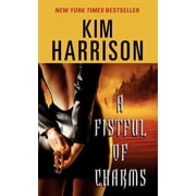 Hollows A Fistful of Charms, Book 4, Paperback
