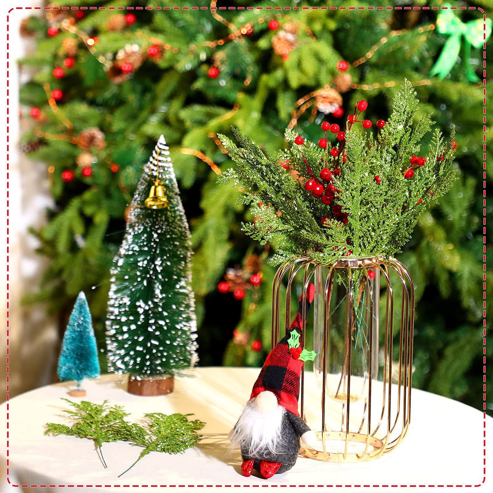 Holloyiver 20 Pcs Christmas Glitter Artificial Pine Needles, 13.4