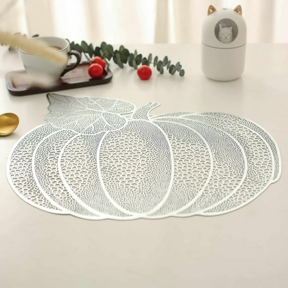 Holloyiver Fall Autumn Pumpkin Placemats, 16.5 Inch Fall Table Decorations Heat-Resistant Indoor Thanksgiving Farmhouse Harvest Pumpkins Table Round Placemats for Party Kitchen Dinning