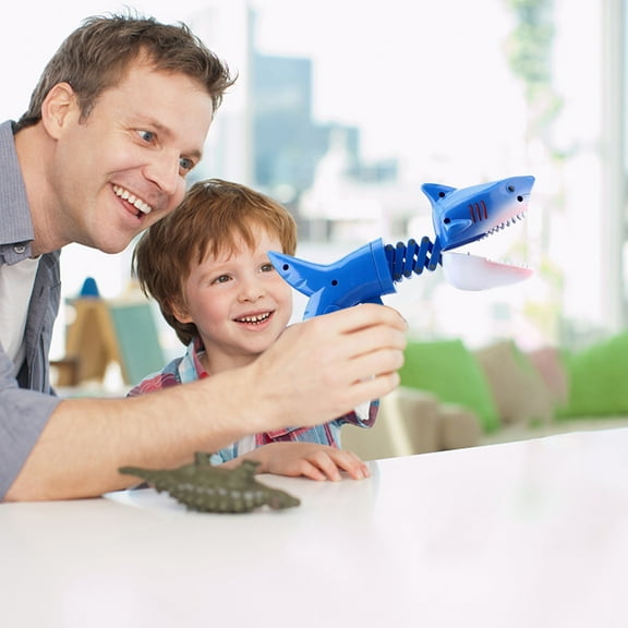 Holloyiver Shark Grabber Claw Toys, Cool Shark Grabber, Creature Reacher Toy for Kids, Durable Plastic Animal Grabber, Birthday Party Favors, Great Birthday Gift for Boys and Girls, 7.4 Inch