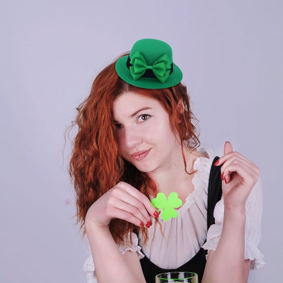 Holloyiver St Patricks Day Hat, Green Top Mini Hat with Buckle Irish Tiny Party Hats St Patrick's Day Party Decorations for Dolls St. Paddy's Day Craft Costume DIY Holiday Birthday Gathering