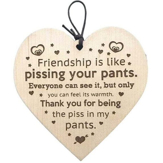 Holloyiver Wooden Hanging Sign, Best Friend Birthday Gifts Thank You Heart Shaped Friendship Plaque Tags Crafts Christmas Home DIY Tree Wall Bag Hanging