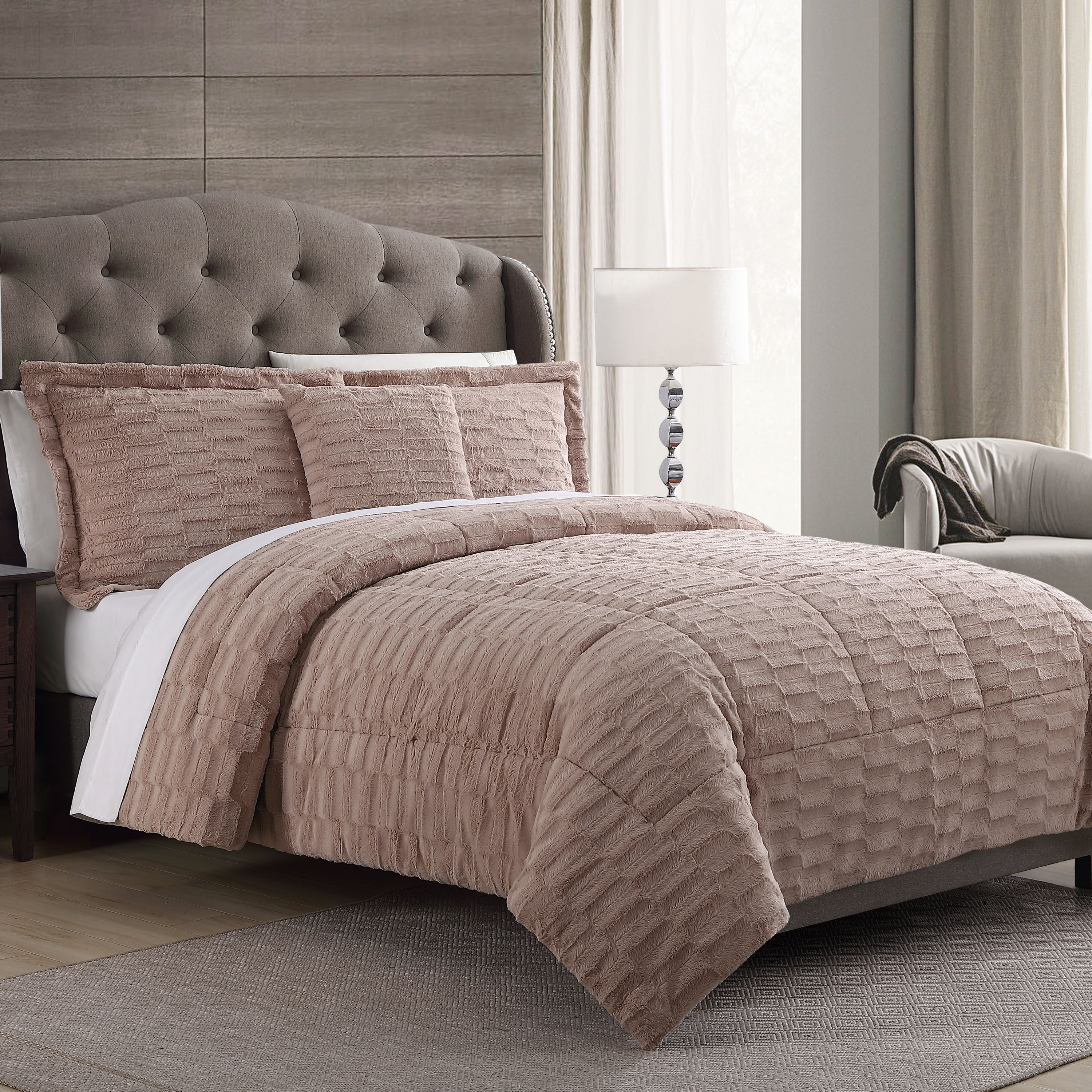 Holly 4 Pc. Textured Faux Fur Queen Comforter Set
