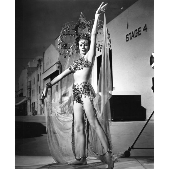 Hollywood Or Bust Anita Ekberg 1956 Photo Print (8 x 10)