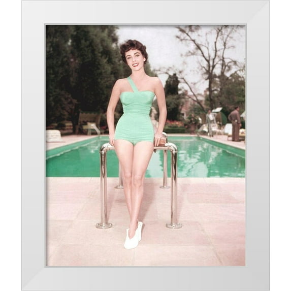 Hollywood Photo Archive 15x17 White Modern Wood Framed Museum Art Print Titled - Elizabeth Taylor