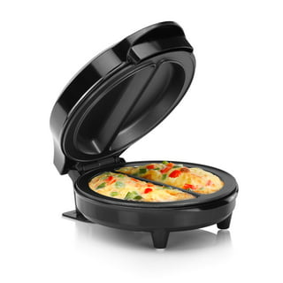 TECHEF - Frittata and Omelette Pan, Double Sided Folding Egg Pan, Made in  Korea (PFOA Free) (Black)