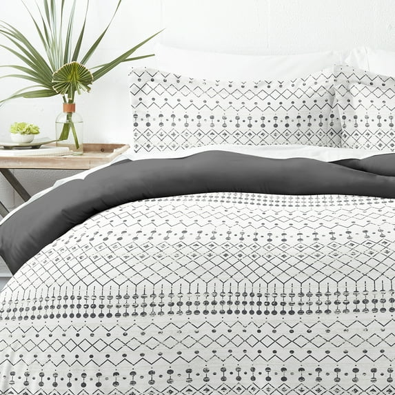 Home Collection Premium Ultra Soft Etched Gate Pattern 3 Piece Reversible Duvet Cover Set