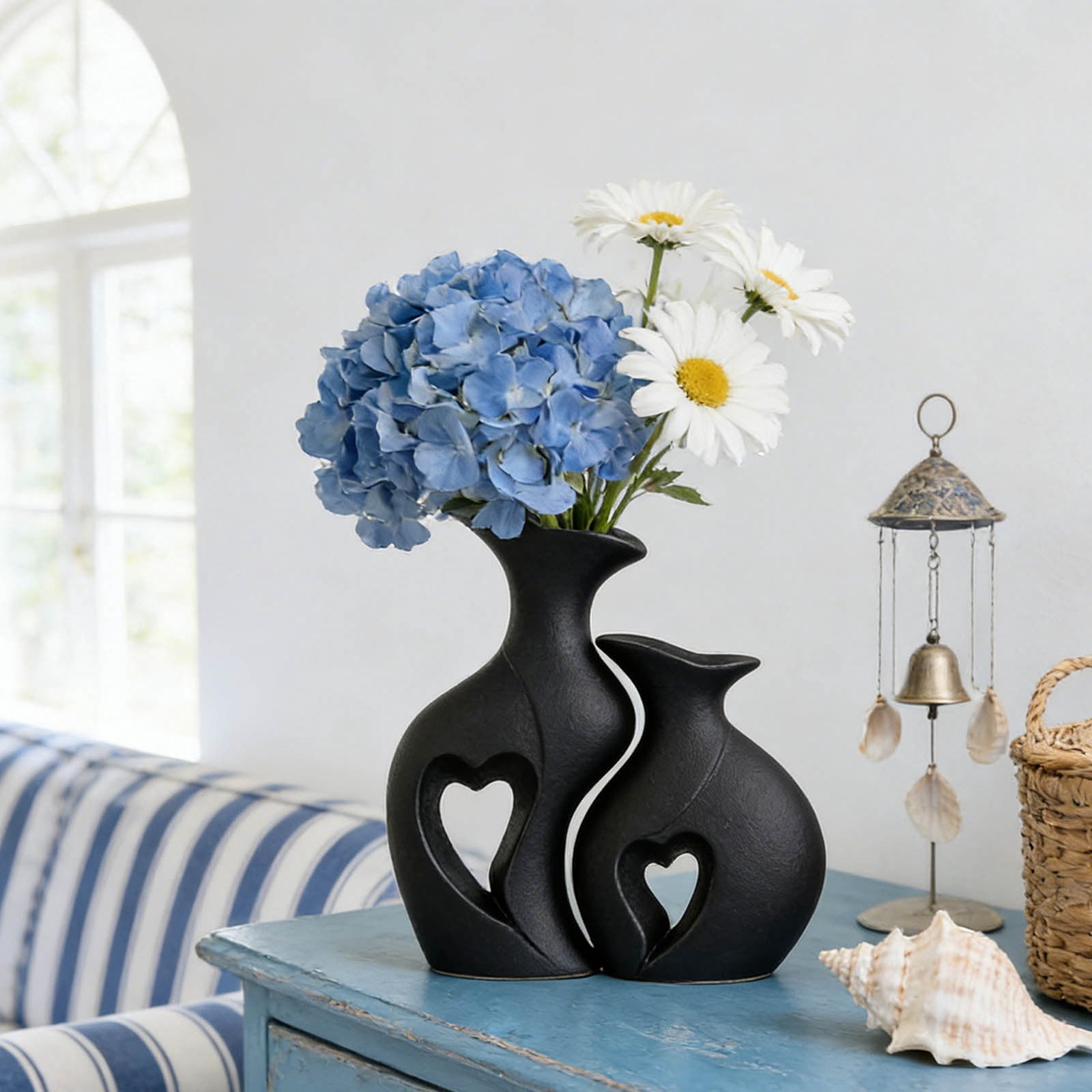 Home Decor Black and White Vase Heart Shape Ceramic Vase Set of 2 ...