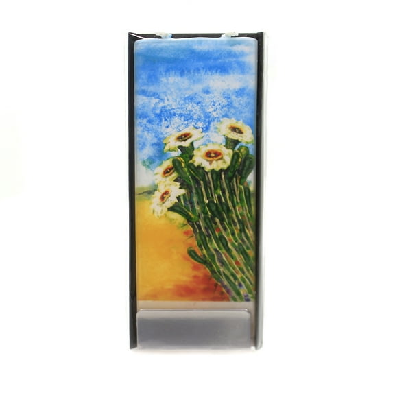 Home Decor DAFFODIL CANDLE Wax Dripless Fragrance Free D19034