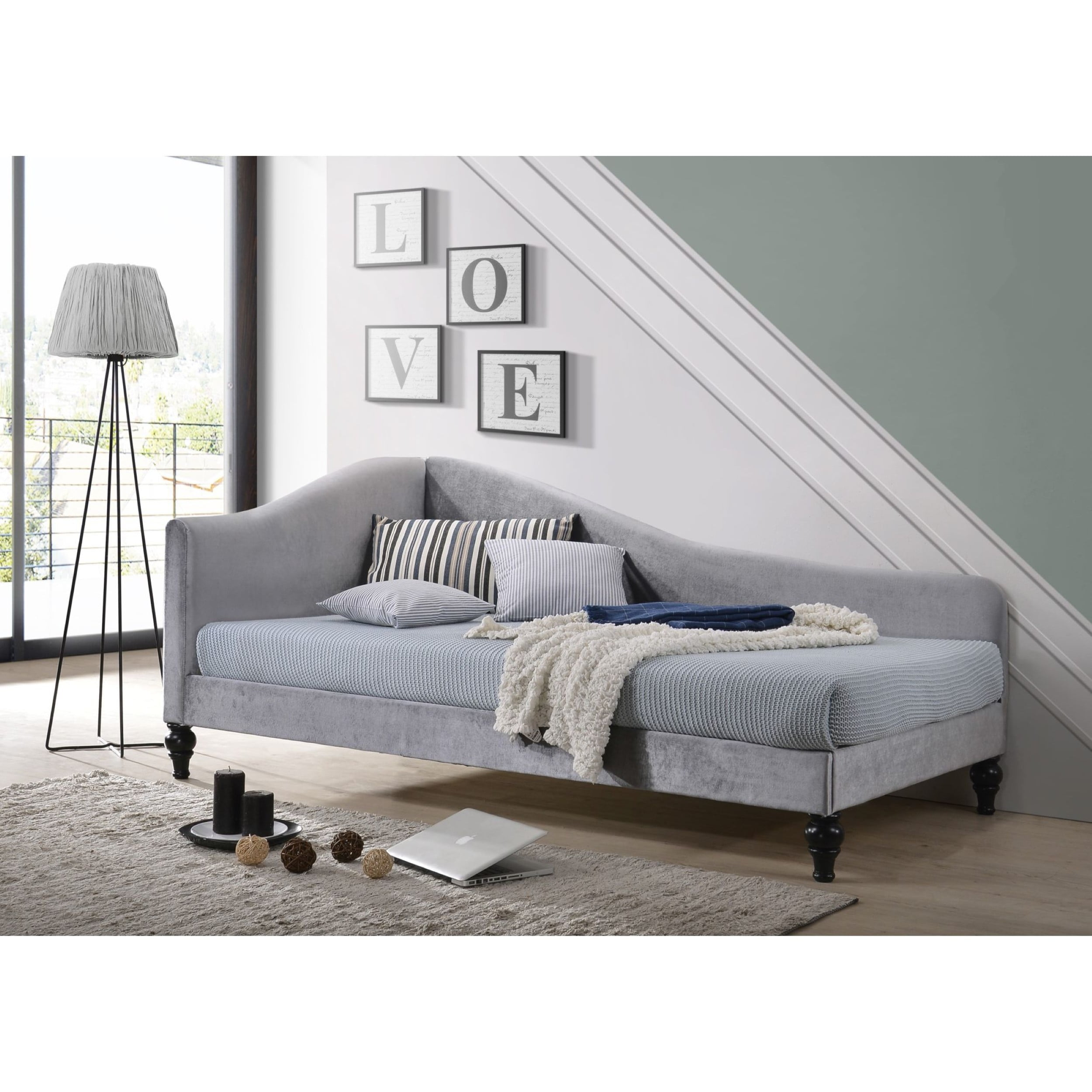 Home Design Enzo Luxurious Twin Daybed with Velvet Upholstery, Arched Back and Curved Armrests, Victorian-Style Legs, Foam-Filled Comfort, Gray