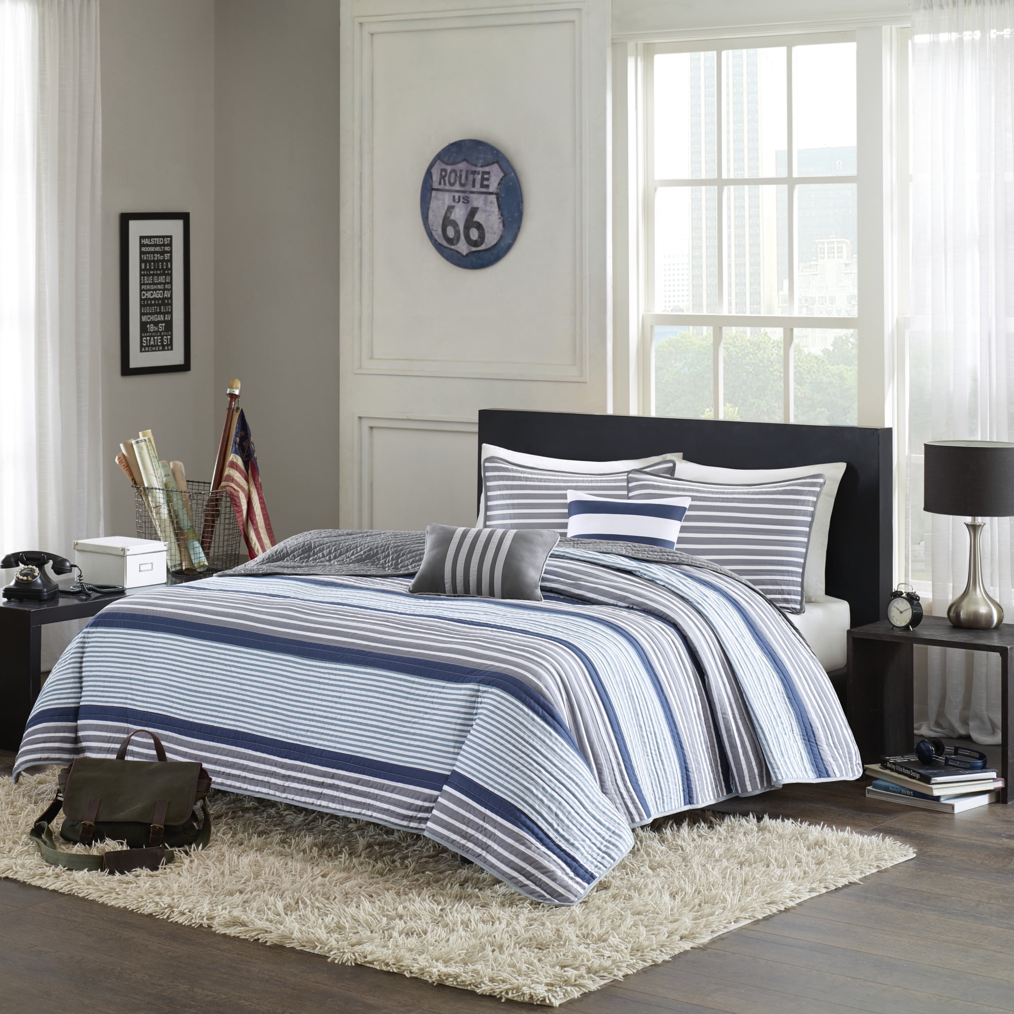 Reversible Gray Microfiber Quilt Set, Twin - Modern Striped Design
