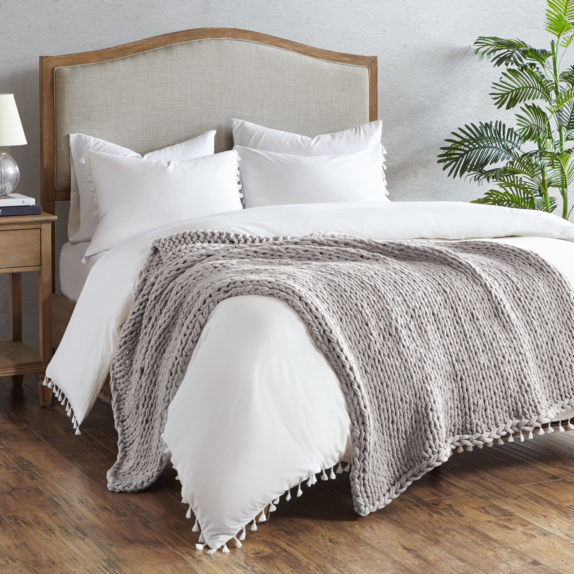 Blush Chunky Cable Hand-Knit 50"x60" Throw Blanket