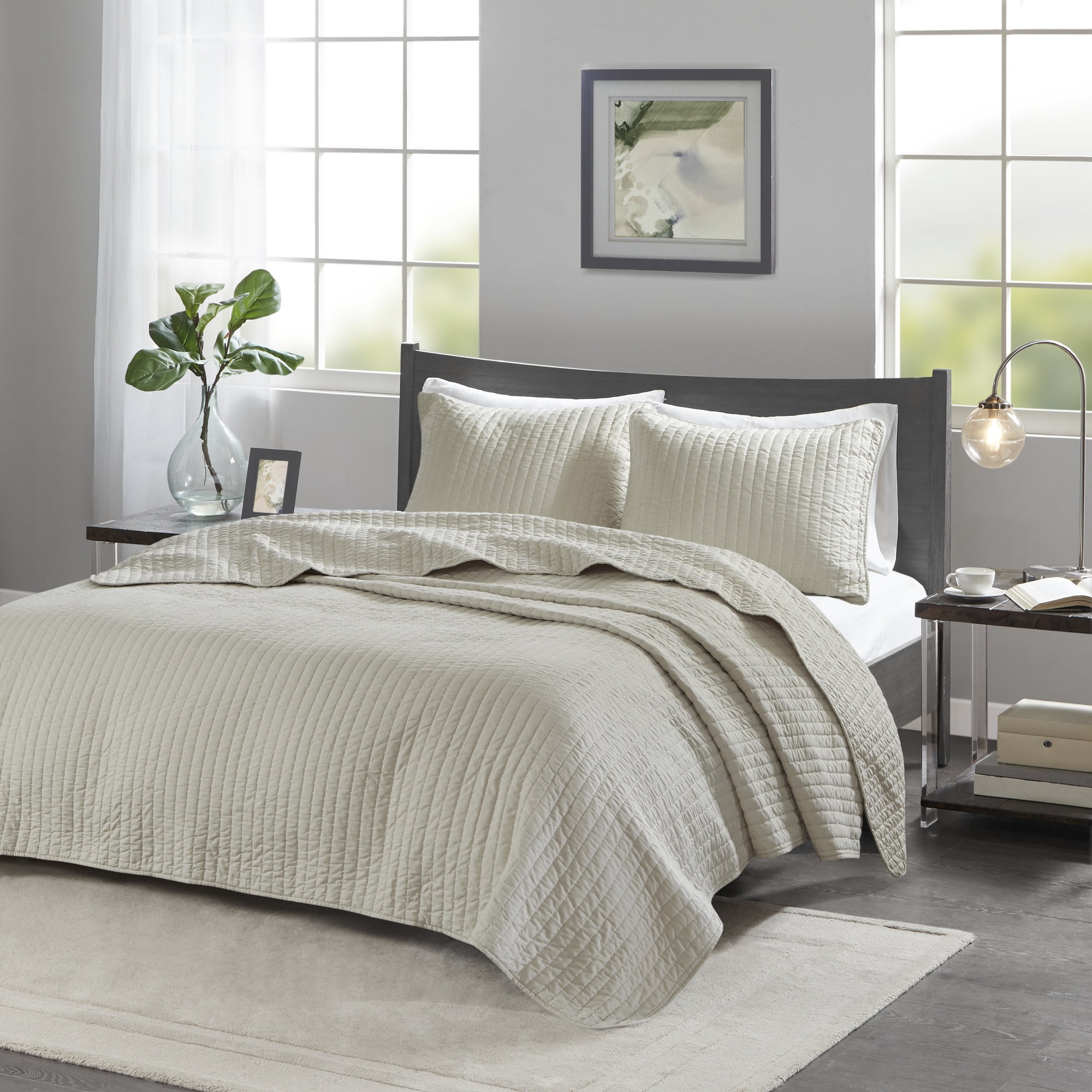 Beige Twin Reversible Microfiber Quilt Set