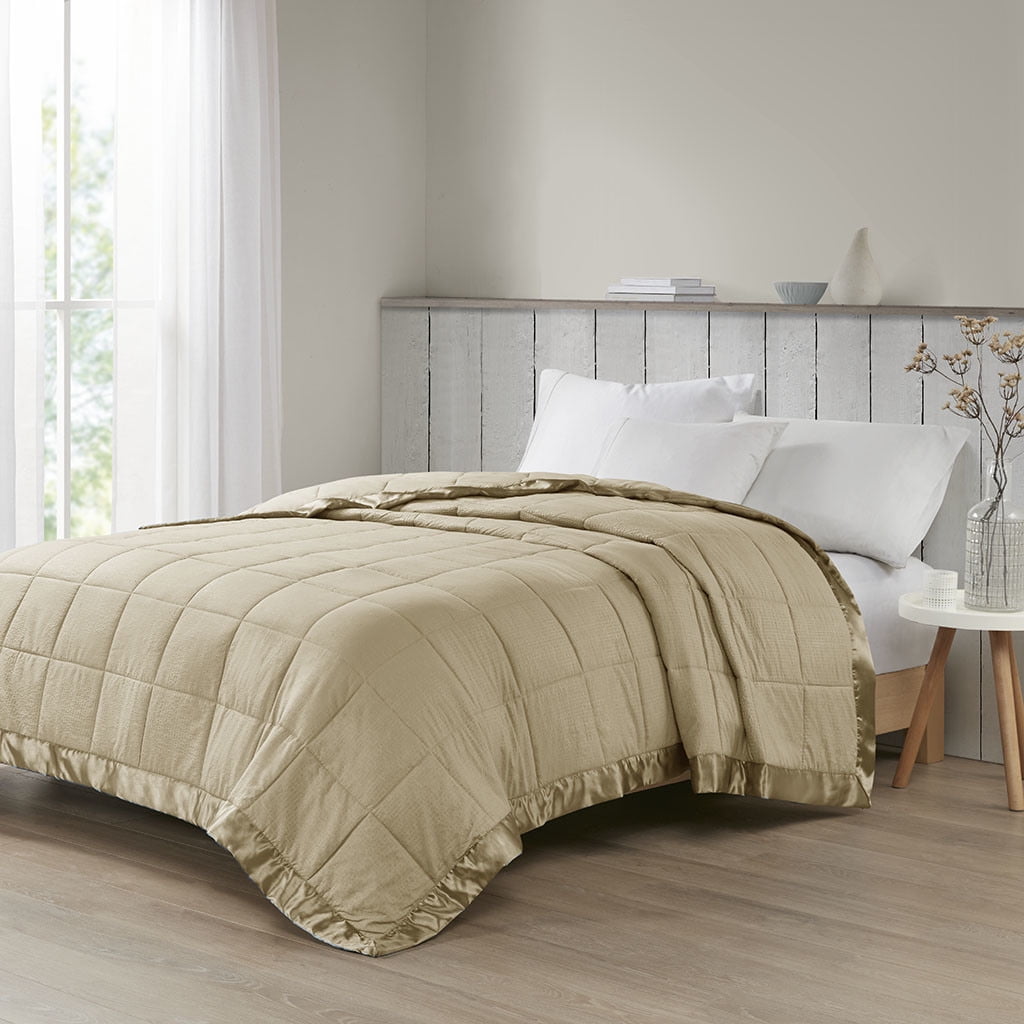 Elle decor online down alternative blanket
