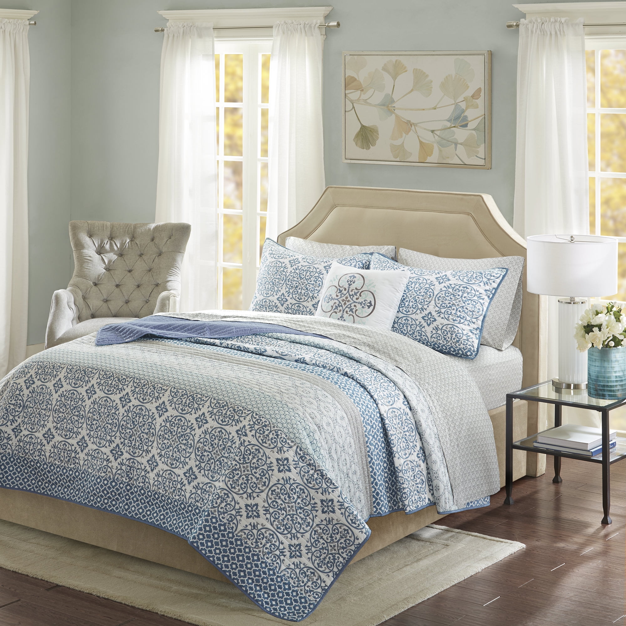 King-Size Reversible Blue Cotton Coverlet and Sheet Set